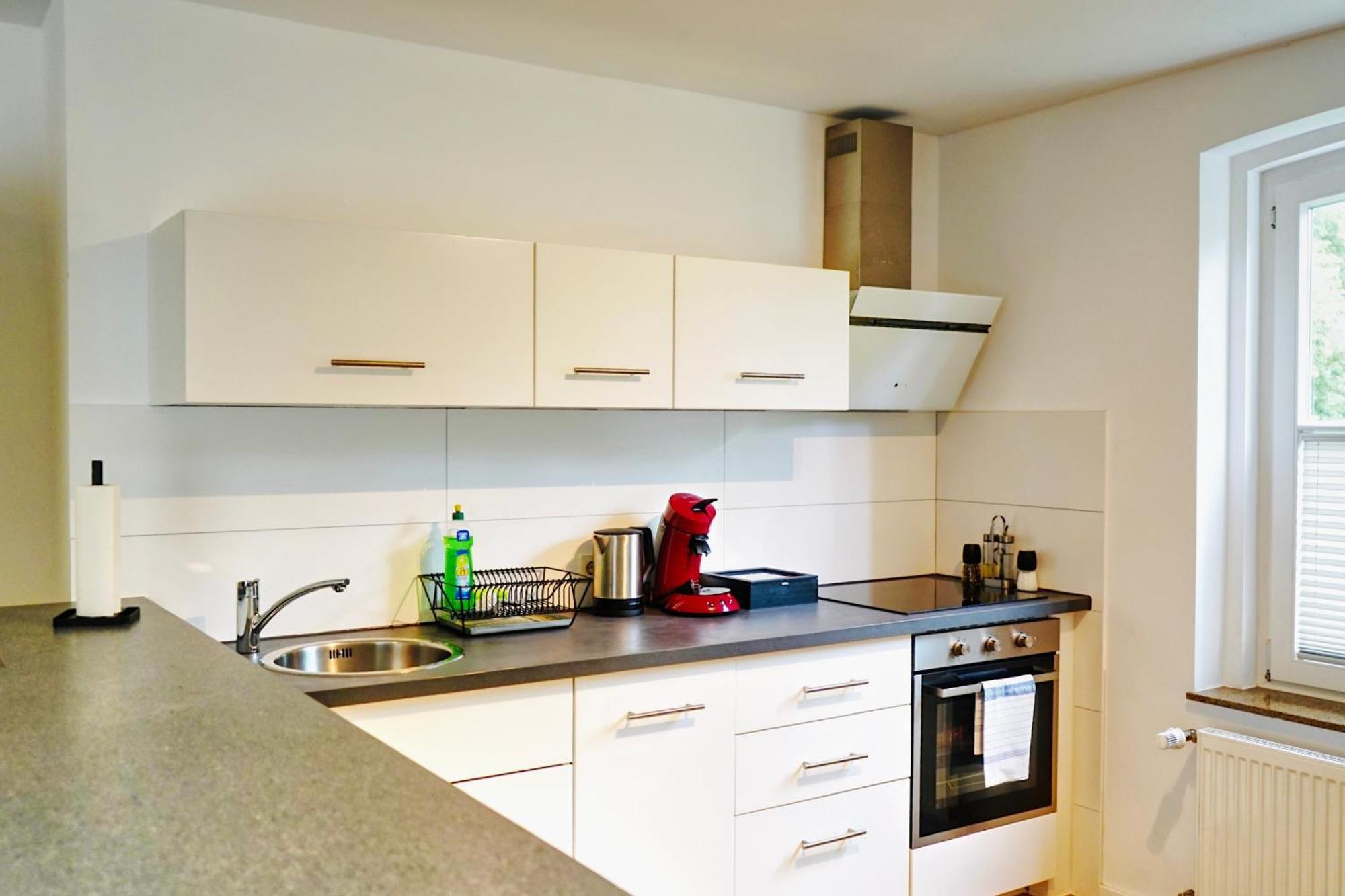 Stilvolles Apartment In Stadtnaehe-Parkplatz- 4 Personen- Balkon วอล์ฟสบวร์ก ภายนอก รูปภาพ