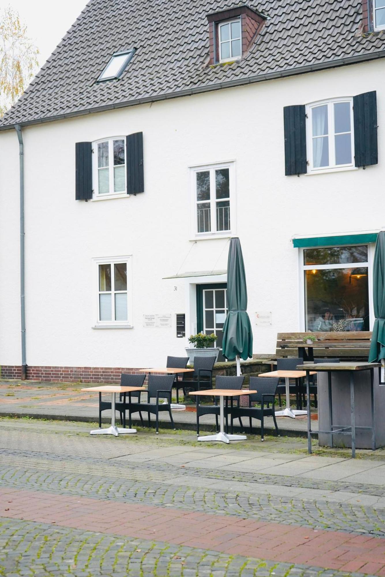 Stilvolles Apartment In Stadtnaehe-Parkplatz- 4 Personen- Balkon วอล์ฟสบวร์ก ภายนอก รูปภาพ